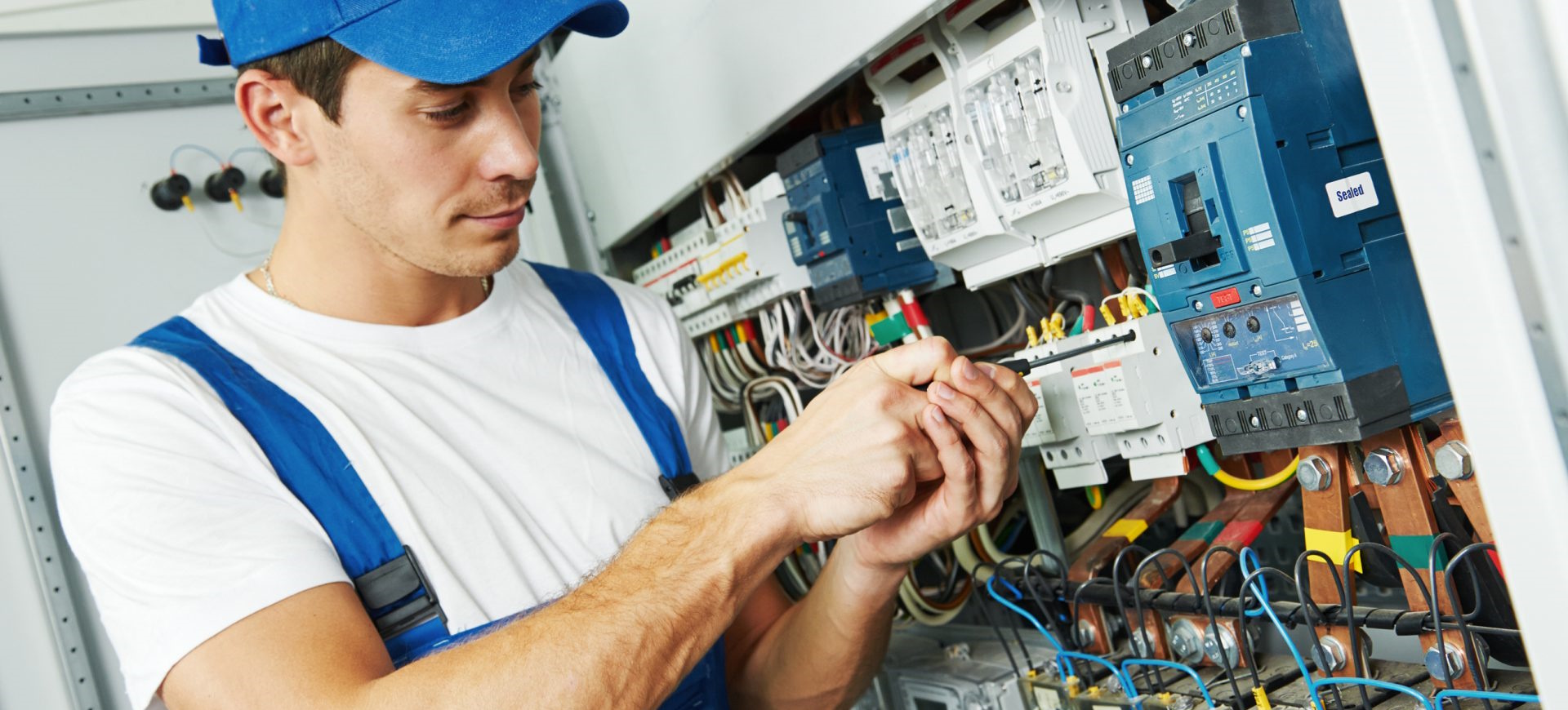 Impiantistica elettrica civile e industriale - DI.MA IMPIANTI SRL